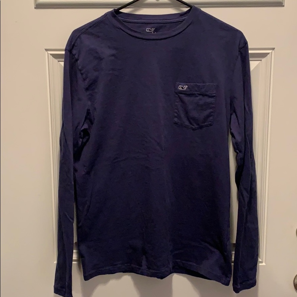 Vineyard Vines long sleeved tshirt